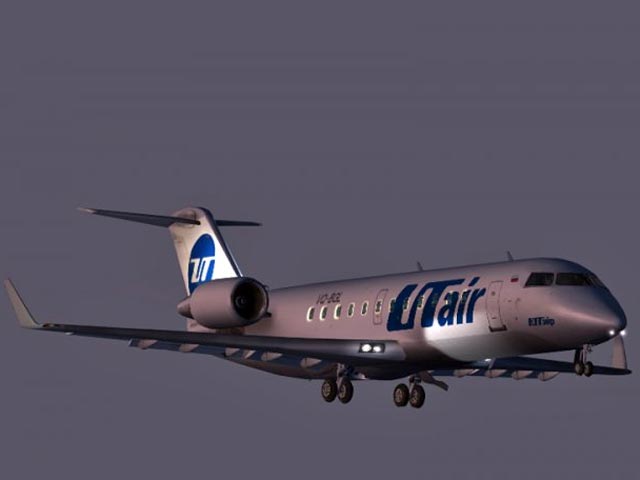 Самолет авиакомпании Utair с 43 пассажирами экстренно сел в Нарьян-Маре из-за отказа двигателя