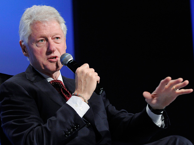 Благотворительный прием в Лондоне, организованный экс-президентом США Биллом Клинтоном, окрестили "худшей вечиринкой всех времен" из-за отвратительной организации