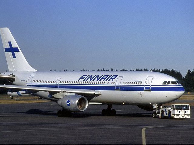 Самолет авиакомпании Finnair, выполнявший рейс Екатеринбург-Хельсинки, из-за технической неполадки вернулся в аэропорт вылета