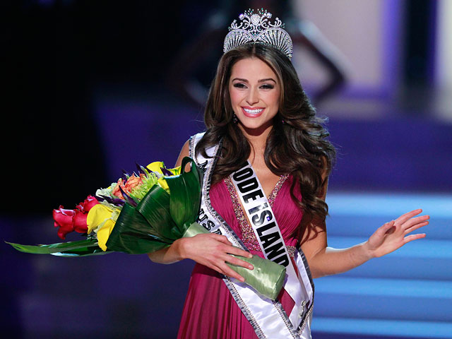 Двадцатилетняя Оливия Кульпо, красавица из городка Крэнстон (штат Род Айленд), в воскресенье, 3 июня, была объявлена победительницей конкурса "Мисс США 2012"