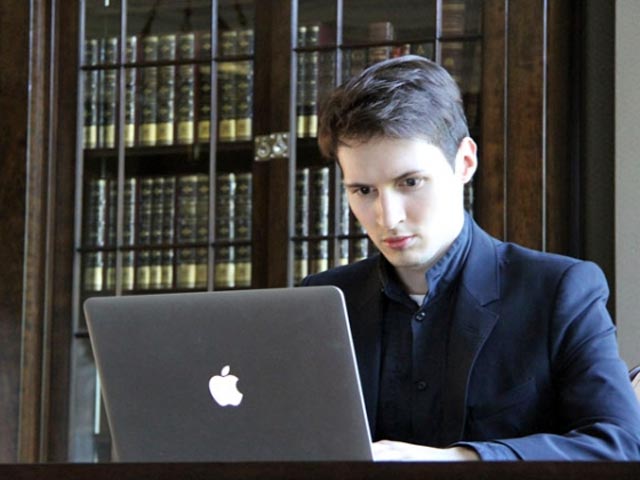 На нападки в свой адрес Дуров ответил в личном блоге на сайте журнала "Сноб". "Мы отказываемся принимать мир, в котором люди могут драться и предавать свою человеческую суть из-за денег