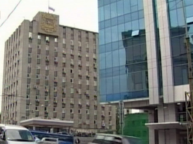 Во Владивостоке задержаны трое сотрудников горадминистрации, подозреваемые в мошенничестве. По данным следователей, в марте чиновники отдыхали за границей, оплатив поездку деньгами из бюджета