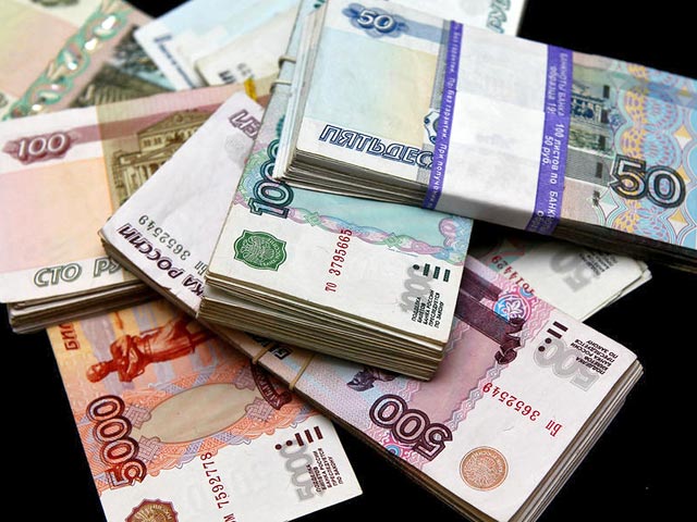 Посеяв панику на валютном рынке, рубль пришел в себя
