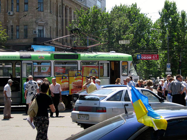 Сегодня днем в Днепропетровске произошел взрыв, в результате которого ранения получили 10 челове