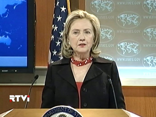 Соединенные Штаты уверены, что в Сирию направляются российские ударные вертолеты, такое заявление сделала госсекретарь Хиллари Клинтон