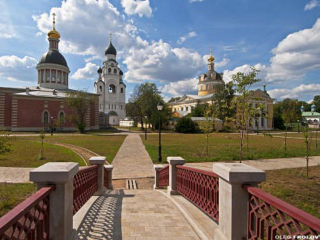 Территория "Рогожской слободы" - наиболее крупный религиозный центр Русской православной старообрядческой церкви в России