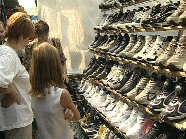 Евразийская экономическая комиссия собирается проанализировать причину роста в 263 раза импорта обуви из Казахстана в Россию в 2011 году и в первом квартале 2012 года