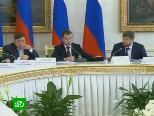 Медведев будет лично управлять комиссией по развитию Северного Кавказа