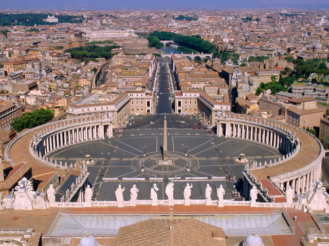Ватикан нанял журналиста Fox News исправлять отношения с прессой