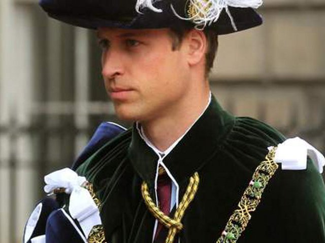 Внук британской королевы принц Уильям удостоен высшей награды Шотландии: Ордена Чертополоха
