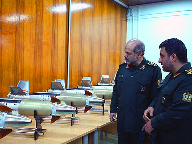 Иран освоил производство новейших противотанковых ракетных комплексов Dehlaviyeh, внешне выглядящих как полные копии российских ПТРК "Корнет-Э"