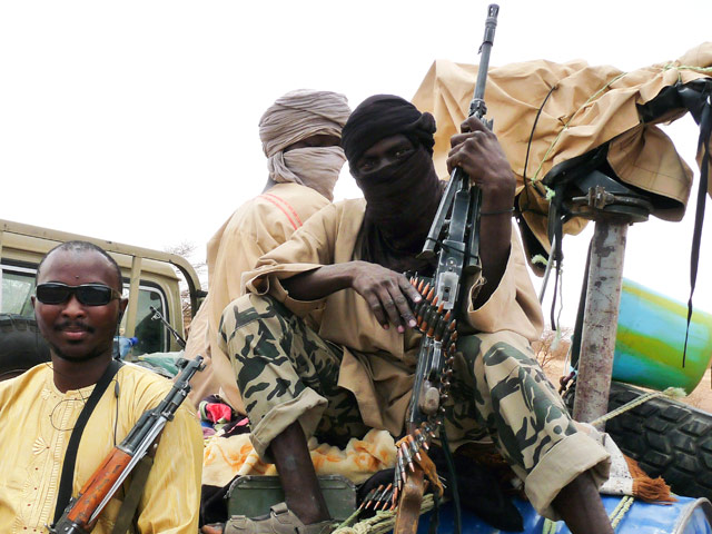Исламисты лишили туарегов из группировки "Национальное движение за освобождение Азавада" (НДОА) последнего находившегося в их руках населенного пункта в районе города Гао в Мали, из которого их выбили в конце июня