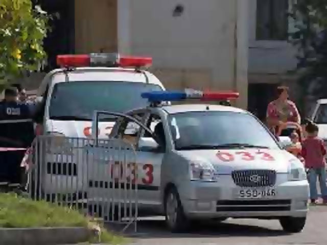 В Тбилиси погибла пара экстремалов, прыгнувшая с моста на одной веревке