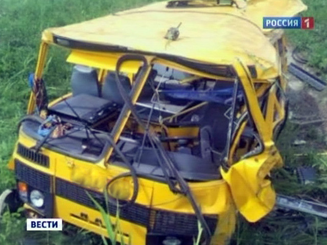 В Ставропольском крае в результате опрокидывания пассажирского автобуса пострадал 21 человек