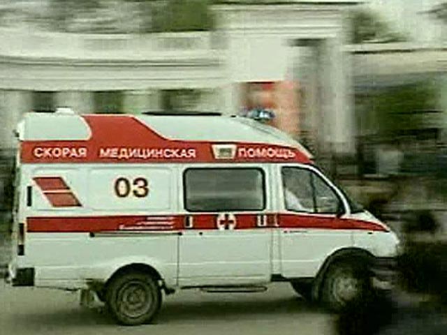 Страшное ДТП в Волгограде: полицейский на иномарке сбил трех пешеходов - женщину и двух детей, один из которых скончался