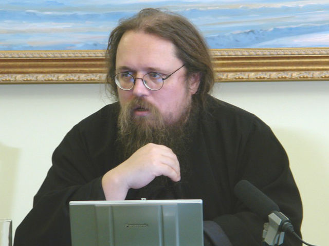 Критика в адрес Церкви идет ей на пользу, считает протодиакон Андрей Кураев