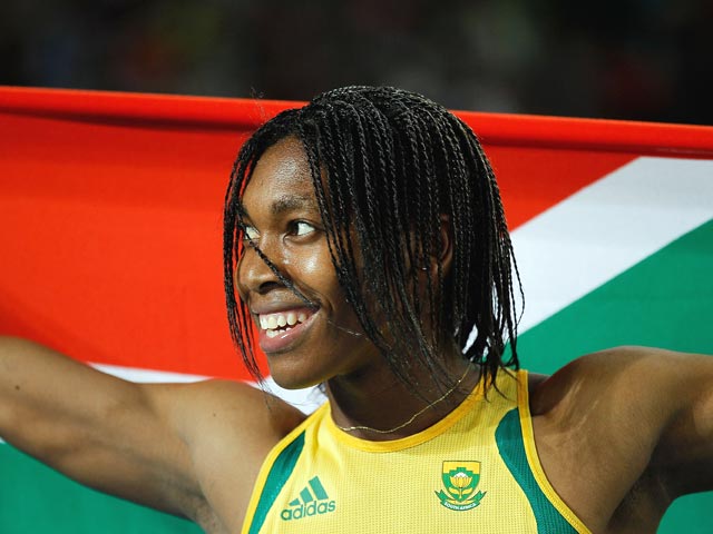 Флаг ЮАР на церемонии открытия Игр-2012 понесет скандальная бегунья Семеня