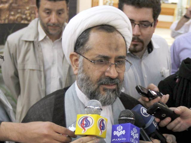 Министр по делам разведки Исламской республики Иран Хайдар Мослехи заявил, что разгромлены две сети, одна из которых орудовала внутри страны, вторая - за пределами Ирана