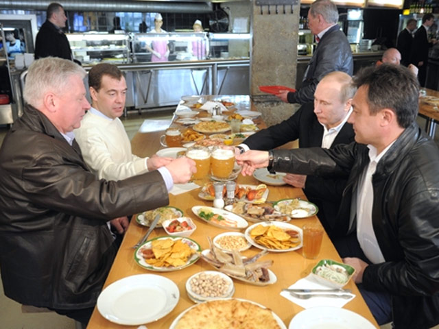 Жители России - одни из самых преданных поклонников пива