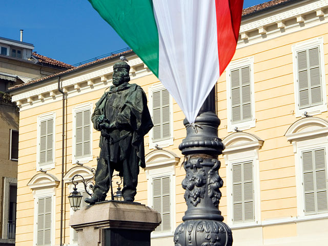 Останки народного героя Италии Джузеппе Гарибальди будут эксгумированы - появились сомнения в их истинной принадлежности