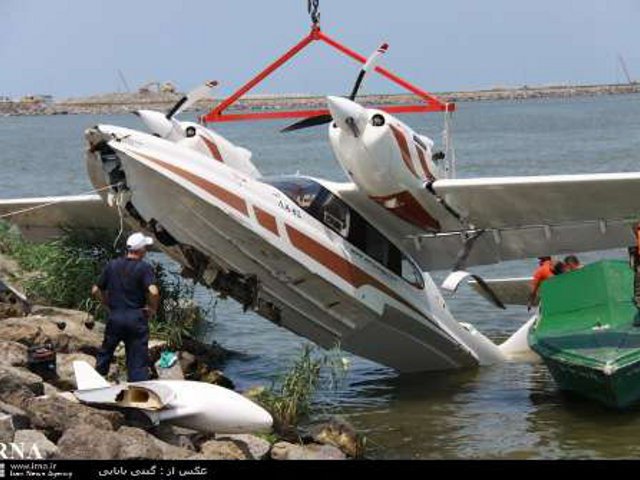 Иранские власти начали расследование причин аварии в северной провинции Гилян самолета-амфибии российского производства