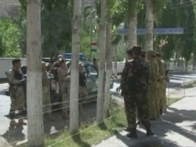 После сомнительной спецоперации в Таджикистане закрыли доступ к сайтам BBC и "Вестей"
