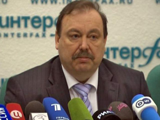 Депутат Госдумы, справоросс Геннадий Гудков заявляет, что полиция закрыла еще одно принадлежащее его семье охранное предприятие - на этот раз в Санкт-Петербурге