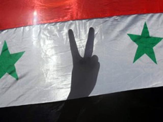 Коалиция независимых сирийских оппозиционеров поручила Хейсаму аль-Малиху сформировать переходное правительство в изгнании со штаб-квартирой в Каире