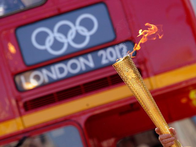 В Лондоне под колеса олимпийского автобуса попал велосипедист. Погибший не был спортсменом-участником Игр