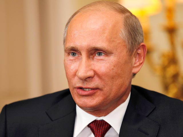 Президент России Владимир Путин впервые дал свою оценку процессу над девушками из группы Pussy Riot