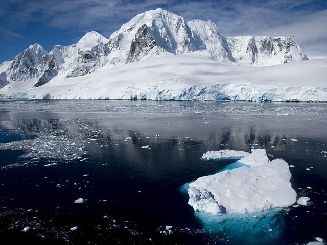 Ученые пробрались сквозь четыре километра воды и километр льда к местам, где хоть что-то сохранились от Антарктики периода эоцена