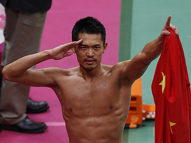 Китайскому спортсмену Лину Дану вторую Олимпиаду подряд нет равных в одиночных соревнованиях по бадминтону