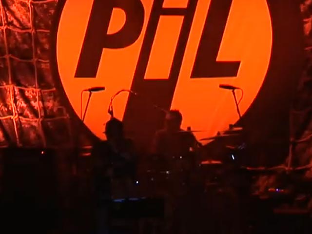 Экс-лидер Sex Pistols посвятил Pussy Riot свой концерт в Блэкпуле
