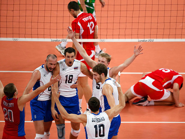 Сборная России вышла в финал олимпийского турнира по волейболу среди мужских команд, победив в полуфинале команду Болгарии