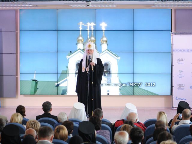 Патриарх надеется, что РПЦ пополнится новым поколением священников, думающих о благополучии "лишь в десятую очередь"