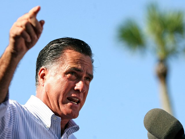 Митт Ромни пообещал, что в случае, если он будет избран президентом на выборах 6 ноября, к концу его второго четырехлетнего срока США полностью избавятся от необходимости импортировать нефть
