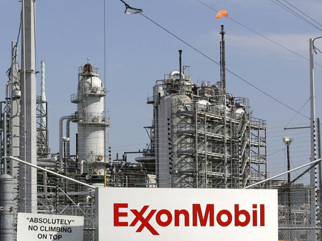 ExxonMobil выиграл конкурс на разработку шельфа Украины, "Лукойл" проиграл