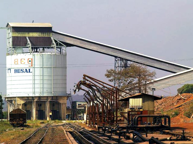 Завод Friguia, перерабатывающий бокситы в глинозем - сырье для производства алюминия, был куплен в африканской Гвинее в в 2006 году и обошелся "Русалу" в 19 млн долларов