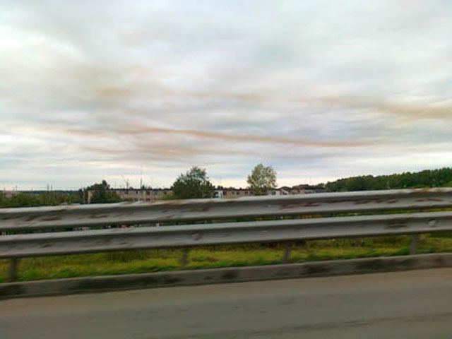 Оранжевое небо над Челябинском напугало местных жителей