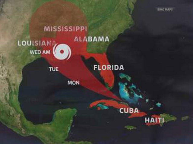 Тропический шторм "Исаак" стал основным "ньюсмейкером" в США