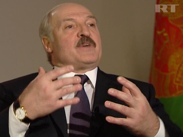 Президент Белоруссии Александр Лукашенко считает необходимым сократить набор студентов в вузы республики