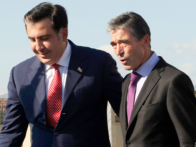 Грузия достигла успехов в результате своих реформ, и это сблизило ее с НАТО, - заявил генсек альянса Андерс Фог Расмуссен на совместной пресс-конференции с Михаилом Саакашвили