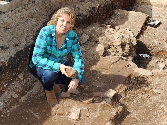 Британские археологи обнаружили останки, которые могут принадлежать английскому королю Ричарду III. Удивительная находка была сделана в городе Лестер группой ученых местного университета, передает BBC