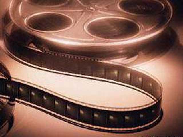 Японский электронный концерн Fujifilm принял решение прекратить выпуск кинопленки в связи с убыточностью ее производства