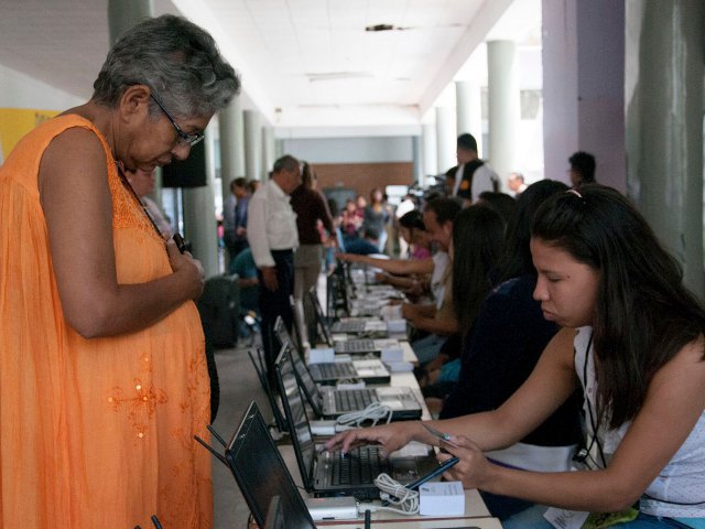 Безопасность на очередных президентских выборах в Венесуэле будут обеспечивать 39 тысяч военнослужащих