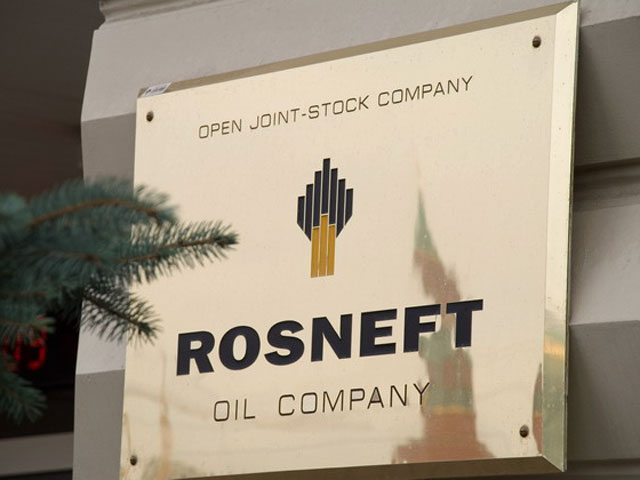 "Роснефть" хочет занять 15 млрд долларов для покупки доли BP в ТНК-BP