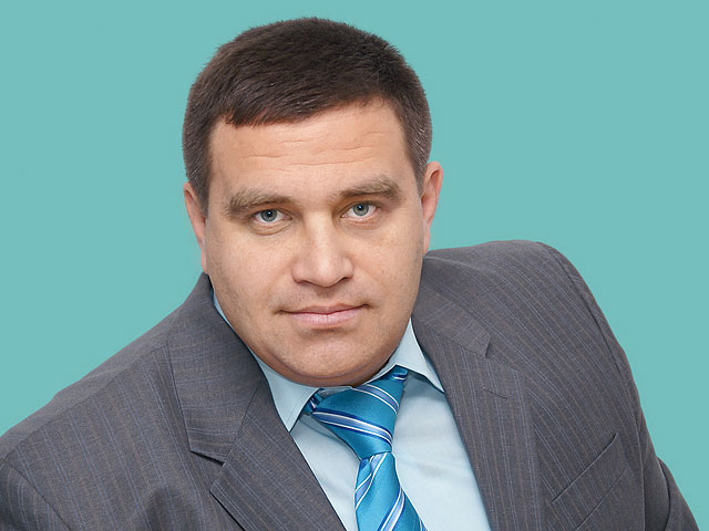 Депутат Попков попытался разобраться с Навальным за "хряка едросовского", вызвав "панику" в его офисе