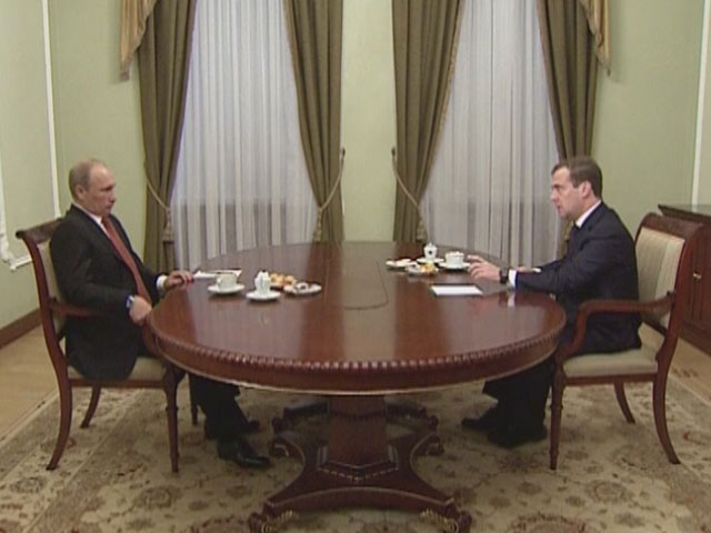 Встреча президента и премьер-министра в Ново-Огареве 27 сентября выглядела как официальное примирение сторон перед внесением бюджета в Госдуму