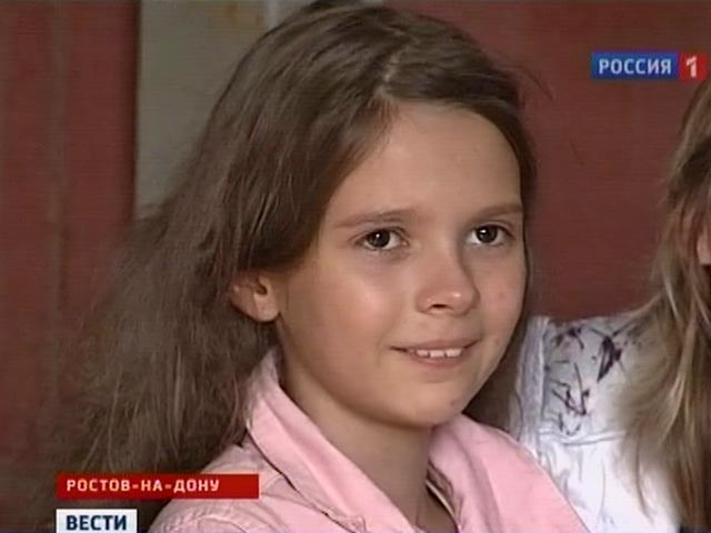 Больше недели малолетняя жительница Ростова-на-Дону Даша Попова находилась в тесном пространстве автомобиля