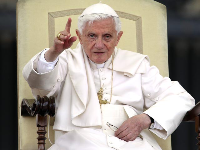 Папа Римский Бенедикт XVI написал книгу о ранних годах Иисуса